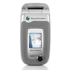 Sony Ericsson Z520, Előlap, ezüst
