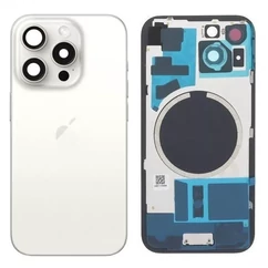 Apple iPhone 15 Pro, Akkufedél, kamera lencsével, mágneses gyűrűvel, vezeték nélküli töltőchippel és vakuval, szerelt, fehér, natural white