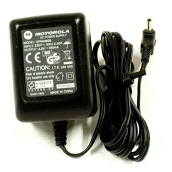 Motorola SPN4682B C250/C330/C350/C380/C650/V220 4.8V 350mA, Hálózati töltő (GYÁRI)