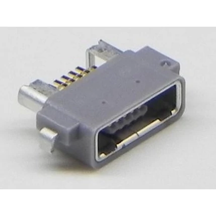 Sony MK16/ST18/ST25/WT19, Töltőcsatlakozó