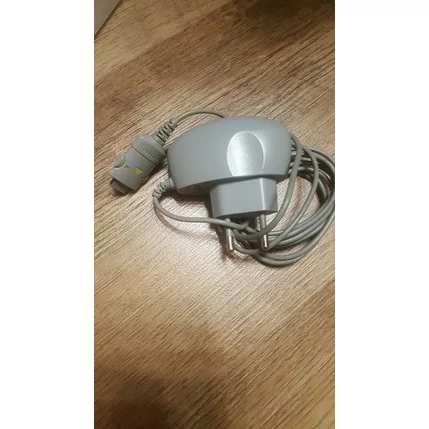 Samsung D500/D600/X660 TAD137EBE, Hálózati töltő, 750mAh (GYÁRI-SWAP)